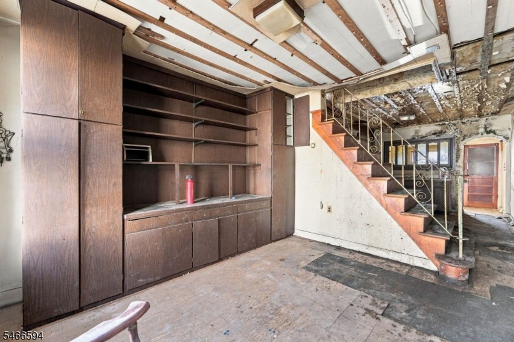 733 Adeline St, Trenton City, NJ 08611 — photo 4