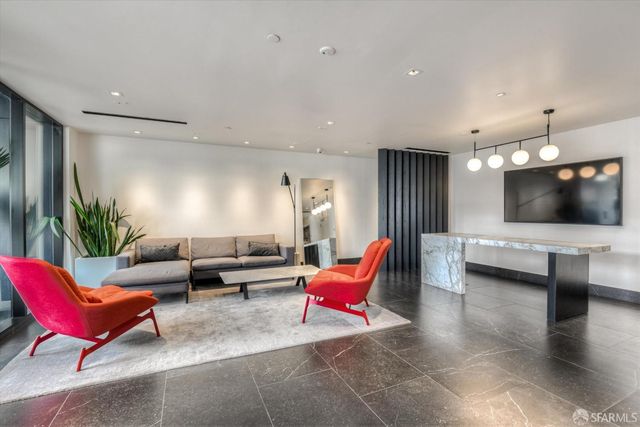 3131 Pierce Street 201, San Francisco, CA 94123