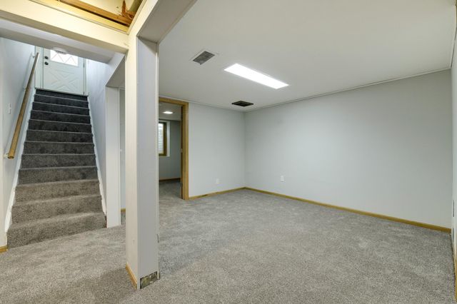 5718 Sumter Avenue N, Crystal, MN 55428