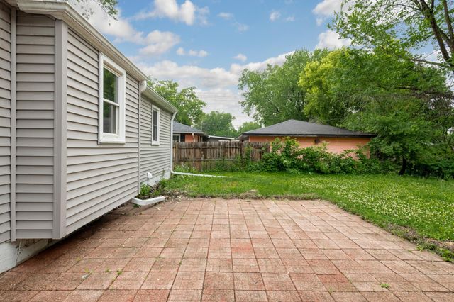 5718 Sumter Avenue N, Crystal, MN 55428