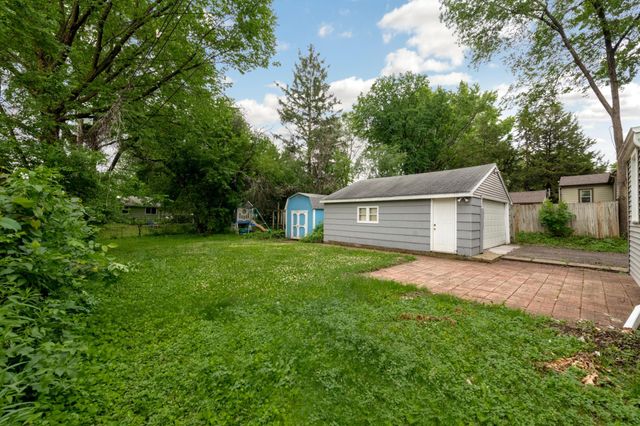 5718 Sumter Avenue N, Crystal, MN 55428