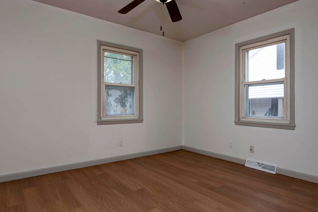 2234 N Fay Avenue, Springfield, MO 65803