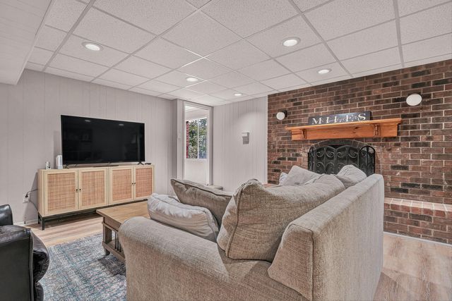 3610 Morning Dove RD, Roanoke, VA 24018