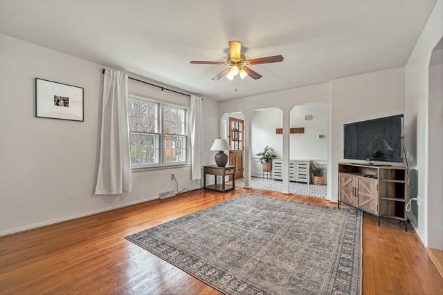 3610 Morning Dove RD, Roanoke, VA 24018