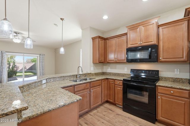 1404 W RUBBER TREE Court, San Tan Valley, AZ 85140