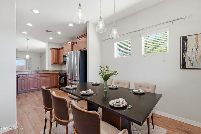 1404 W RUBBER TREE Court, San Tan Valley, AZ 85140