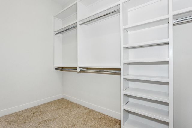 4646 W Emerald Bay Ct, Wichita, KS 67205