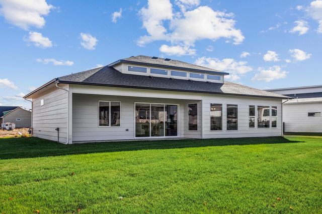 4646 W Emerald Bay Ct, Wichita, KS 67205