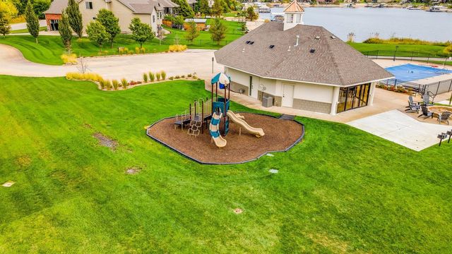 4646 W Emerald Bay Ct, Wichita, KS 67205