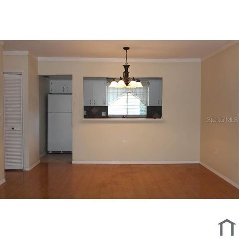 8605 CHAMPLAIN COURT 84, Tampa, FL 33614