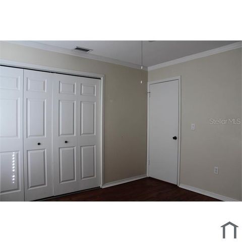 8605 CHAMPLAIN COURT 84, Tampa, FL 33614