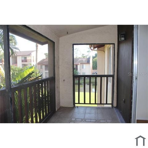 8605 CHAMPLAIN COURT 84, Tampa, FL 33614