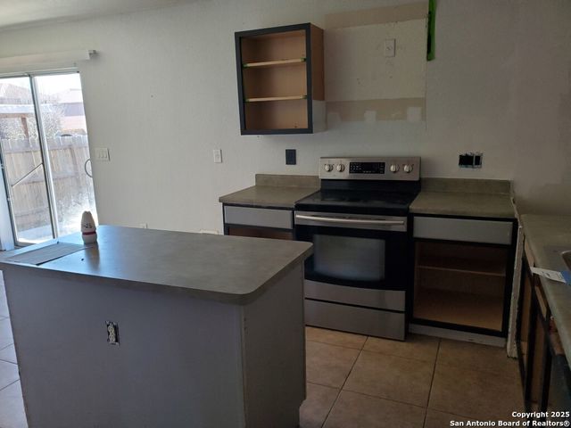 7307 Copper Meadow, Converse, TX 78109