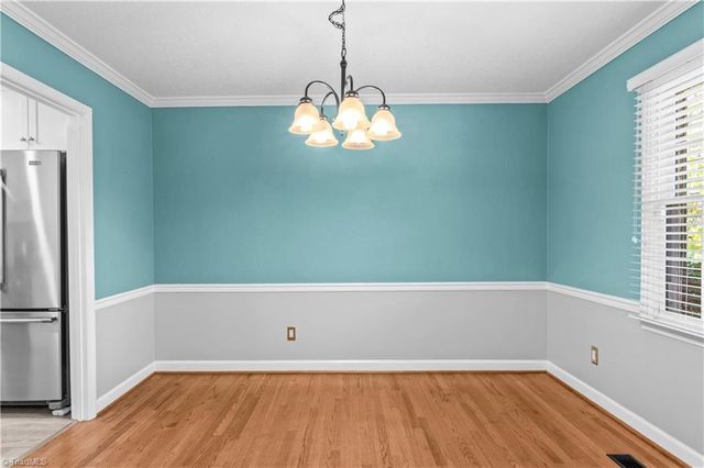170 Queens Court, Clemmons, NC 27012