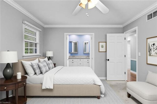 170 Queens Court, Clemmons, NC 27012