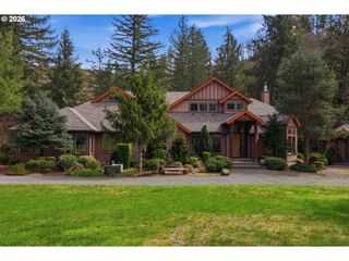 125 ROYAL COACHMAN Ln, Kalama, WA 98625