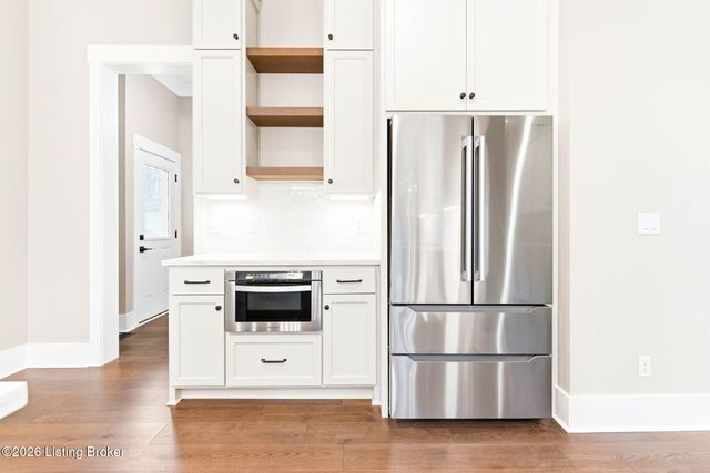 3973 Hidden Falls Dr, Prospect, KY 40059