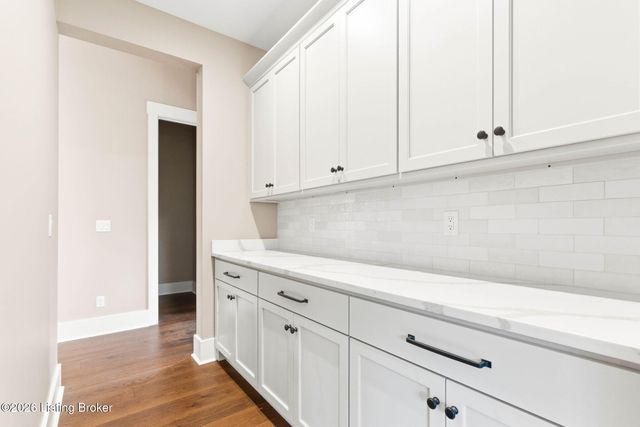 3973 Hidden Falls Dr, Prospect, KY 40059