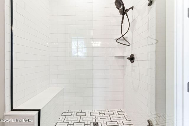 3973 Hidden Falls Dr, Prospect, KY 40059