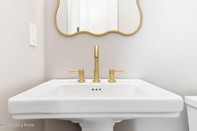 3973 Hidden Falls Dr, Prospect, KY 40059