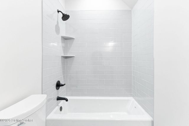 3973 Hidden Falls Dr, Prospect, KY 40059