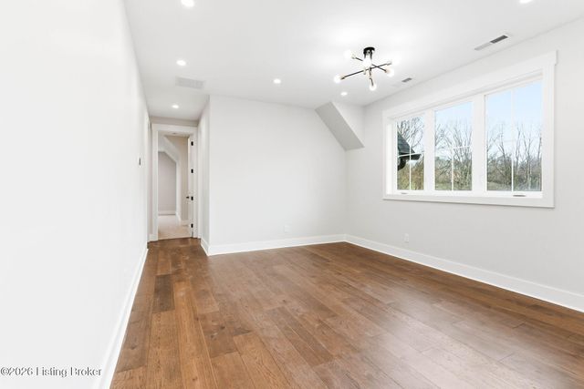 3973 Hidden Falls Dr, Prospect, KY 40059