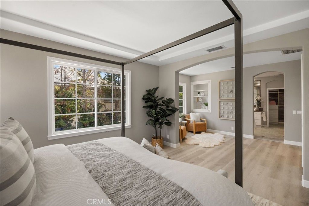 Image 30 of property listing at 9 Modesto, Irvine, CA 92602