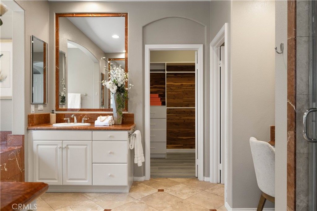 Image 32 of property listing at 9 Modesto, Irvine, CA 92602