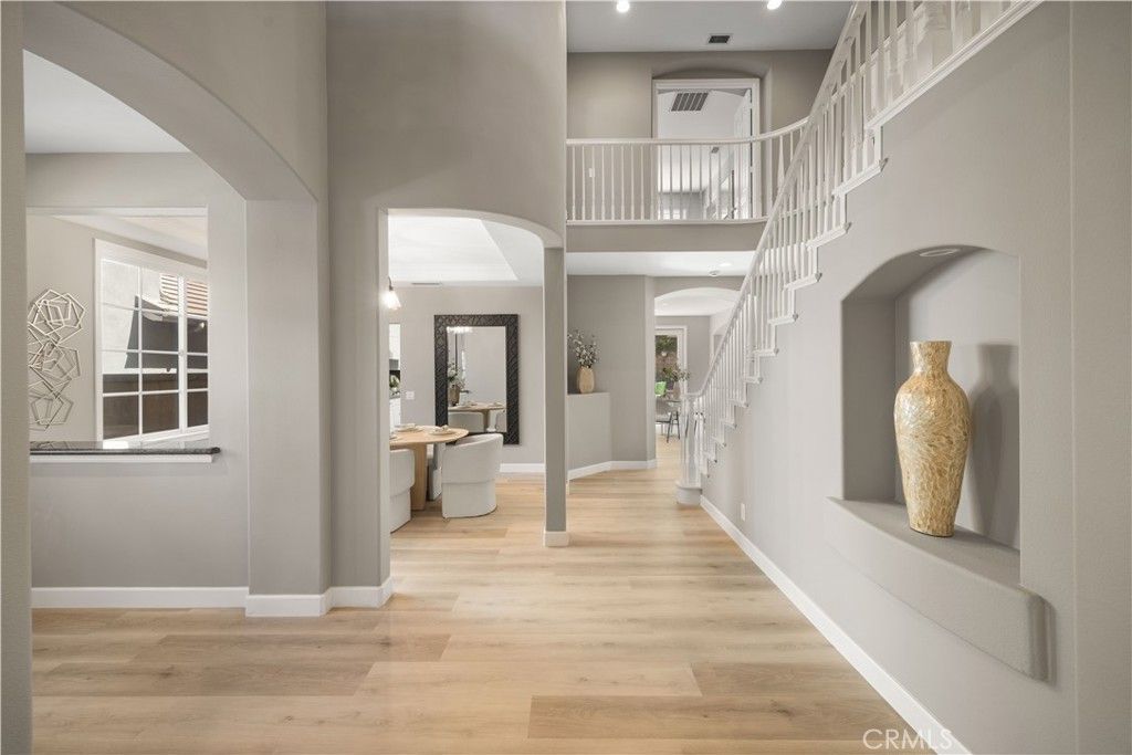 Image 4 of property listing at 9 Modesto, Irvine, CA 92602