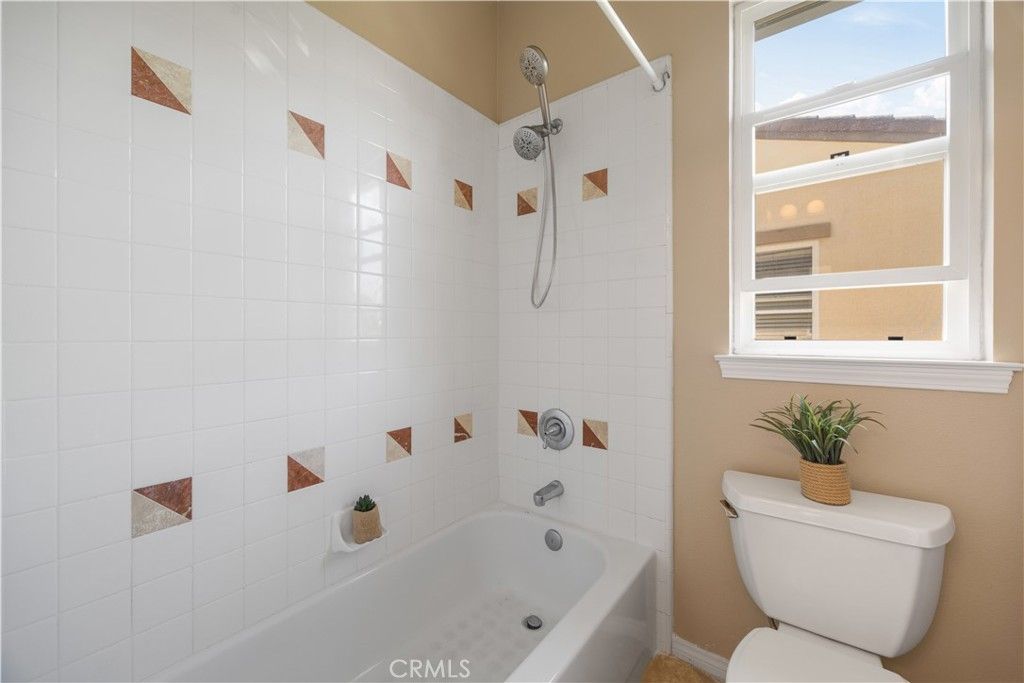 Image 42 of property listing at 9 Modesto, Irvine, CA 92602