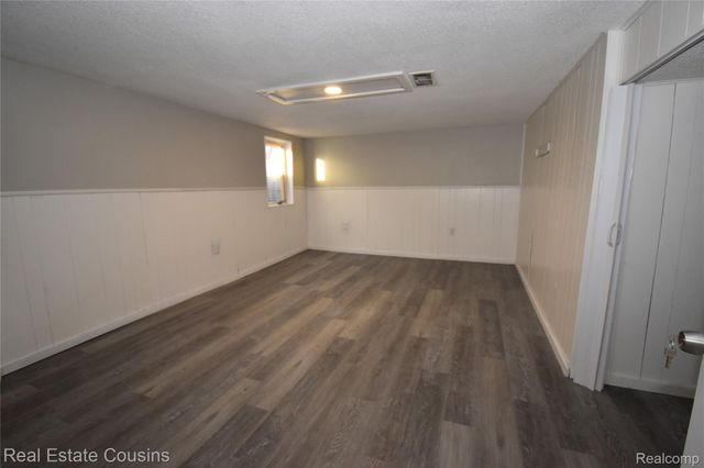 2919 Hampstead Drive, Flint, MI 48506