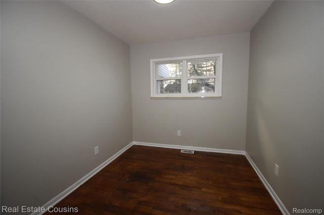 2919 Hampstead Drive, Flint, MI 48506