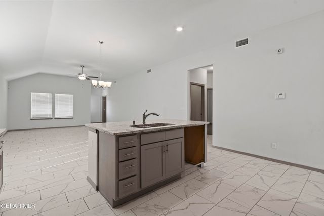 13864 Thunder Sky Avenue, El Paso, TX 79928