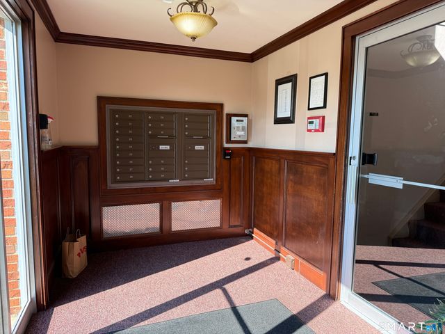 1000 Knapps Highway 29, Fairfield, CT 06825