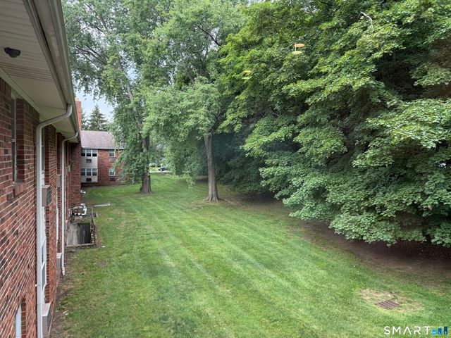 1000 Knapps Highway 29, Fairfield, CT 06825