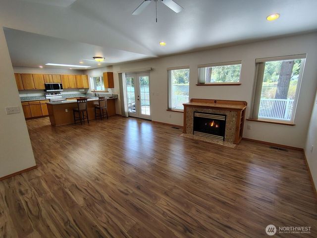 659 Cain Lake Road, Sedro Woolley, WA 98284