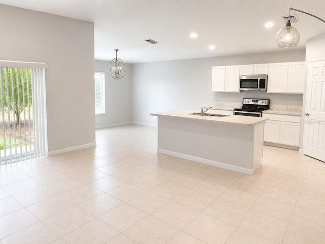 1139 NW 14TH TERRACE, Cape Coral, FL 33993