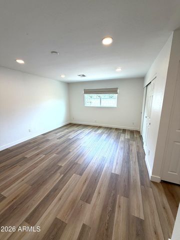 5924 E NORTH Lane, Paradise Valley, AZ 85253