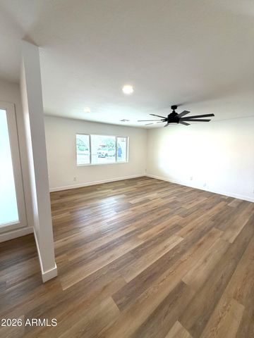 5924 E NORTH Lane, Paradise Valley, AZ 85253
