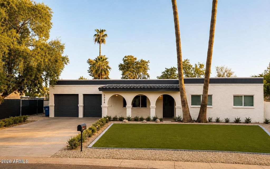 5924 E NORTH Lane, Paradise Valley, AZ 85253