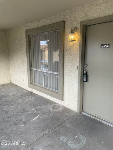 465 W IVYGLEN Street 224, Mesa, AZ 85201