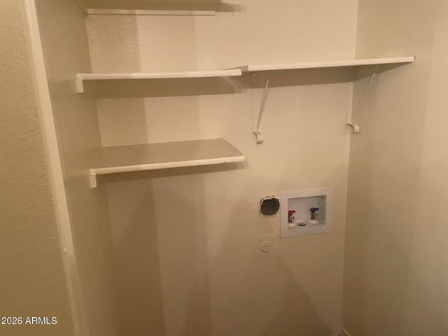 465 W IVYGLEN Street 224, Mesa, AZ 85201