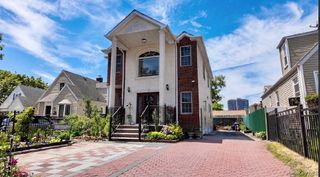 269-11 Union Turnpike, New Hyde Park, NY 11040