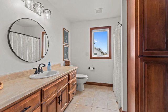 2304 HAYSACHER COURT, Kaukauna, WI 54130