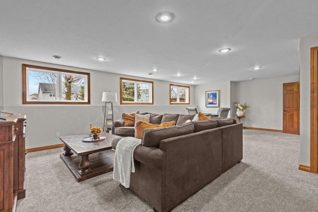 2304 HAYSACHER COURT, Kaukauna, WI 54130