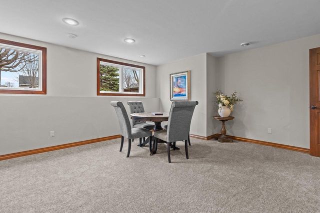 2304 HAYSACHER COURT, Kaukauna, WI 54130