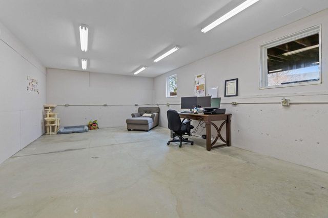 2304 HAYSACHER COURT, Kaukauna, WI 54130