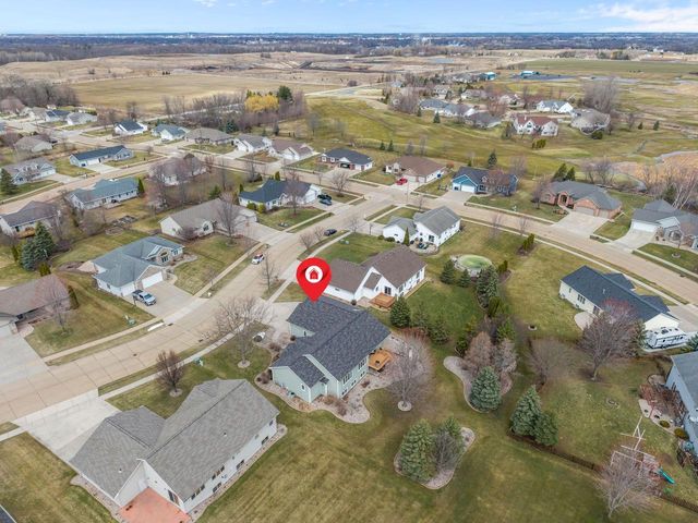 2304 HAYSACHER COURT, Kaukauna, WI 54130