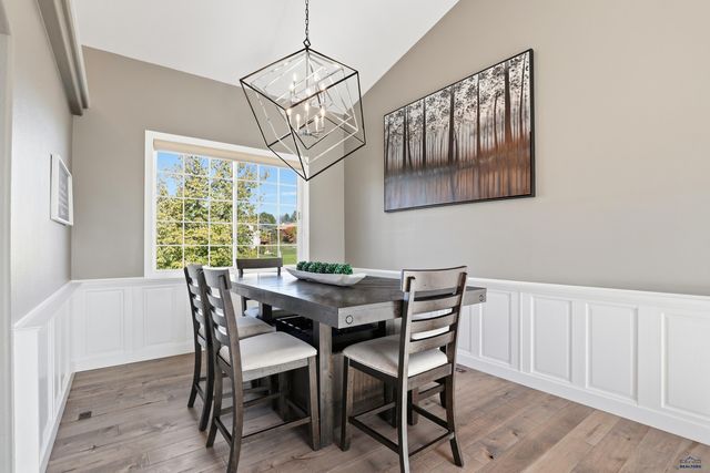 5299 CONIFER LN, Rapid City, SD 57702