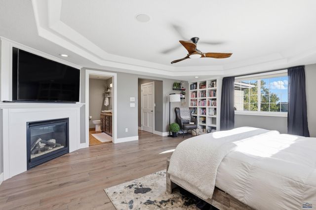 5299 CONIFER LN, Rapid City, SD 57702